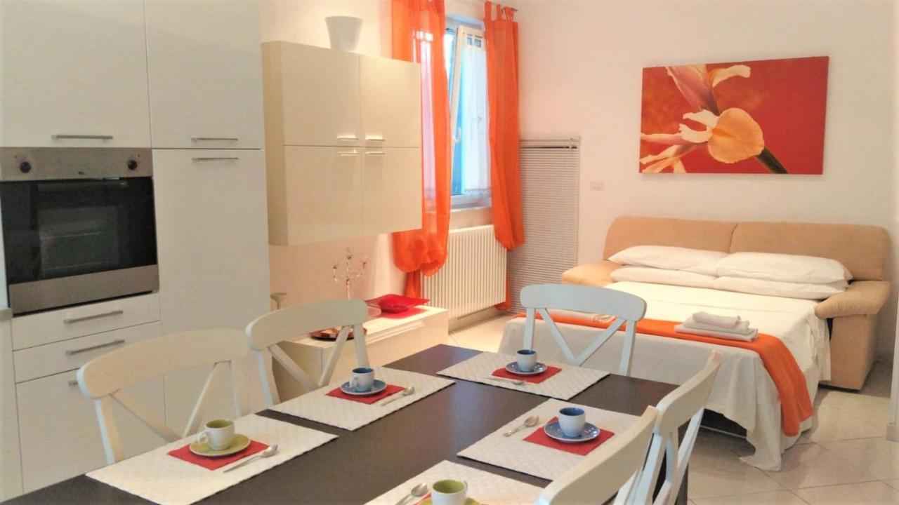Appartamento Vacanze Riviera Delle Palme 圣贝内代托-德尔特龙托 外观 照片
